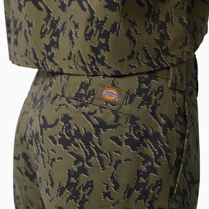 vrouwen Dickies Drewsey camo broek met wijde pijpen normaal kleding 6F0X1900