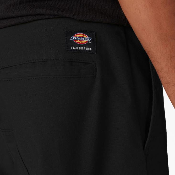 Heren Dickies korte broek voor skateboarden 11